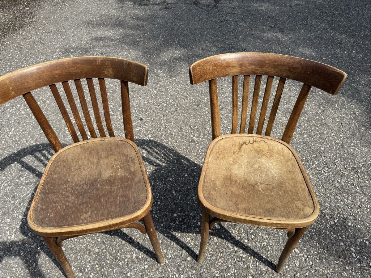 Chaises: 2 Beizenstühle ab 1.- !!!  – D'occasion à Grenchen par Design-Outlet 1