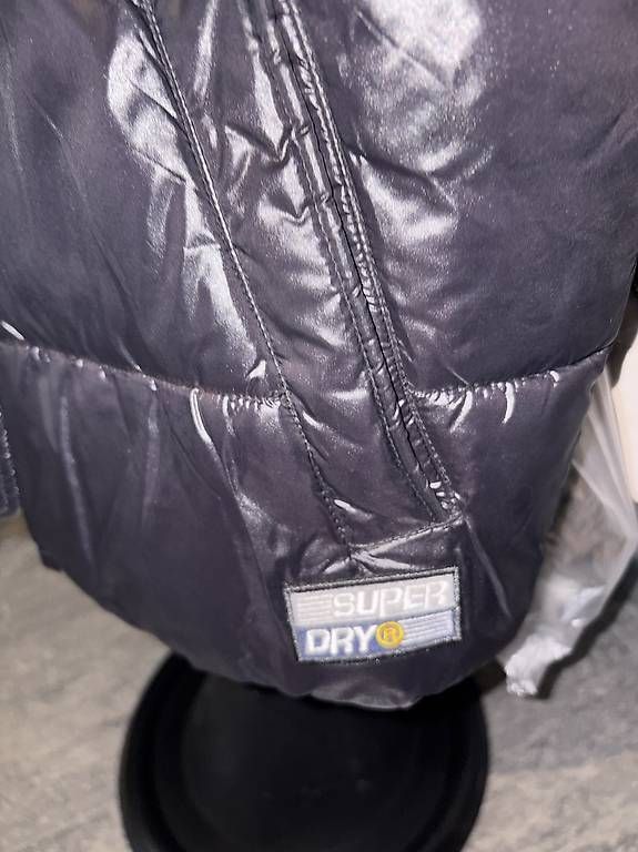 Gilets: Superdry Weste – D'occasion à Obergerlafingen par raj_5njg 1