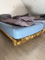 Rustikales Massivholzbett, 90x200,Fichte geflammt, gebürstet