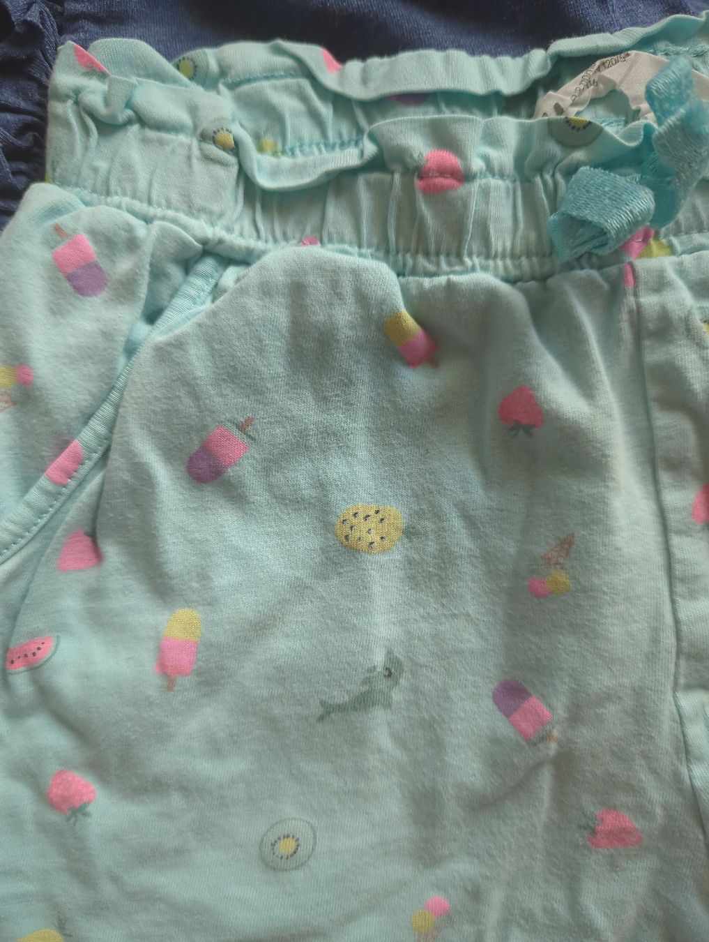 H&M Lotti & Set di vestiti: H& M Shorts Gr. 110/116 – Usato da Eglisau venduto da raf_hn2x 1