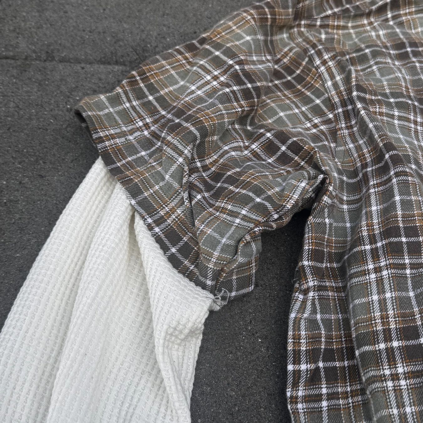 Camicie: Yankees custom checkered longsleeve chemise Hemd – Usato da St. Gallen venduto da sourced_limited 3
