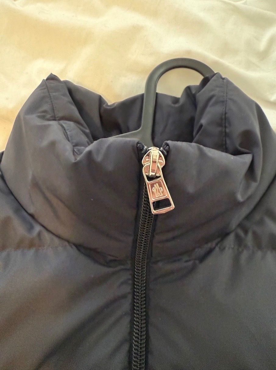 Moncler Giacche: Moncler Daunenjacke – Usato da Baar venduto da ciucu 2