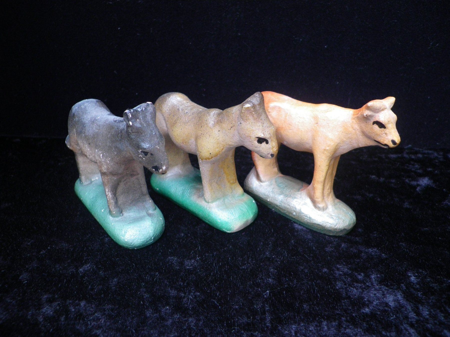 Statuette: drei antike Keramik Tiere – Usato da Reinach BL venduto da Annodomini 1