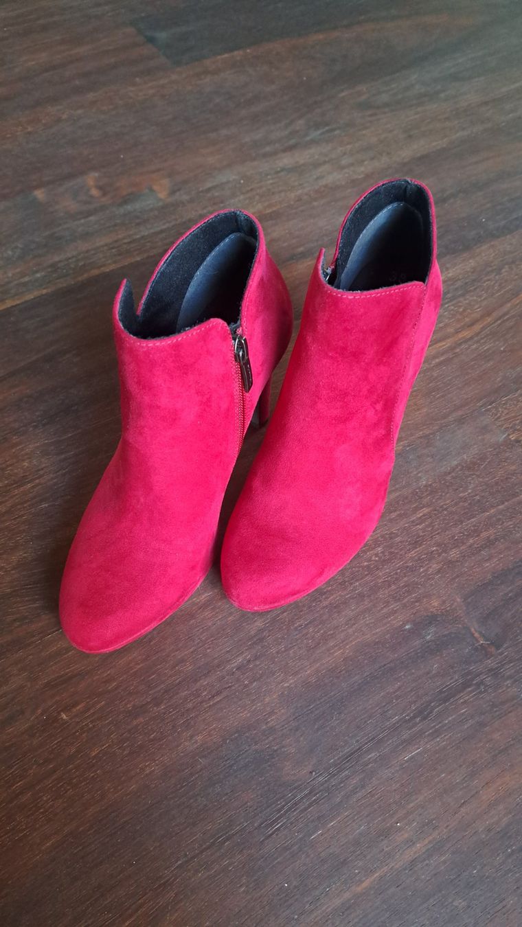 Tamaris Scarpe da donna: Stiefeletten – Usato da Weisslingen venduto da Steph_andstuff