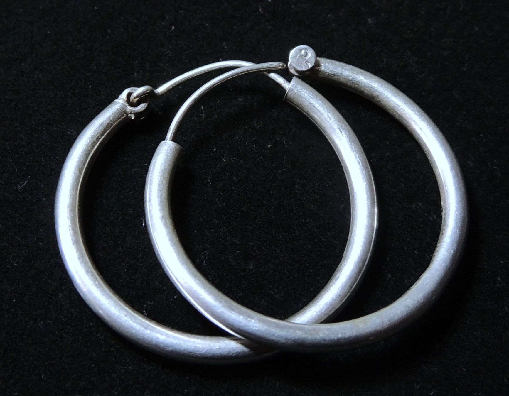 Orecchini pendenti & Orecchini a lobo: Silber 925 Creolen Ohrringe 26 mm – Usato da Waldenburg venduto da schaller707 2