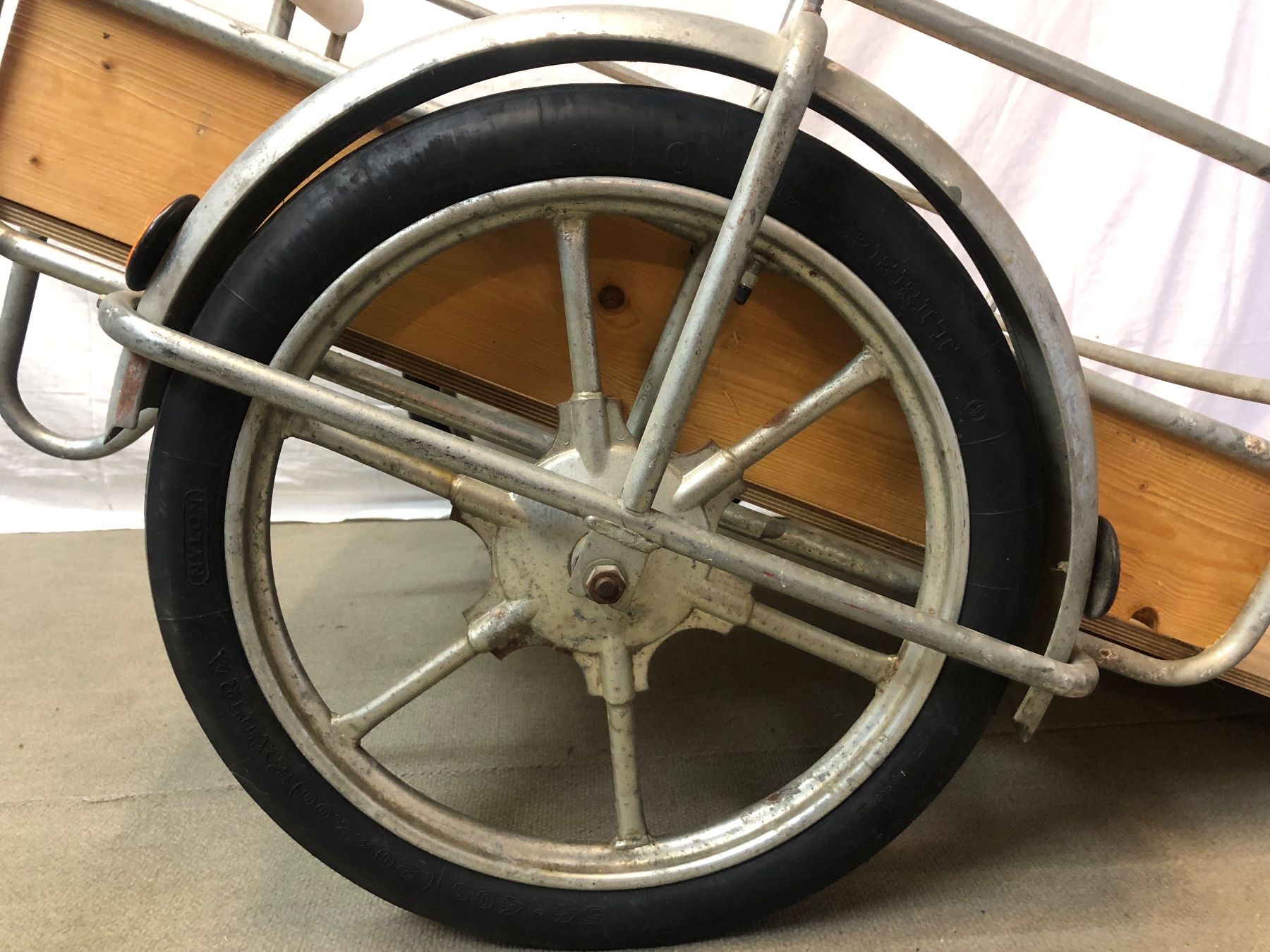 Rimorchi: Robuster Handwagen / Anhänger – Usato da Brunnen venduto da Allerwaren 6