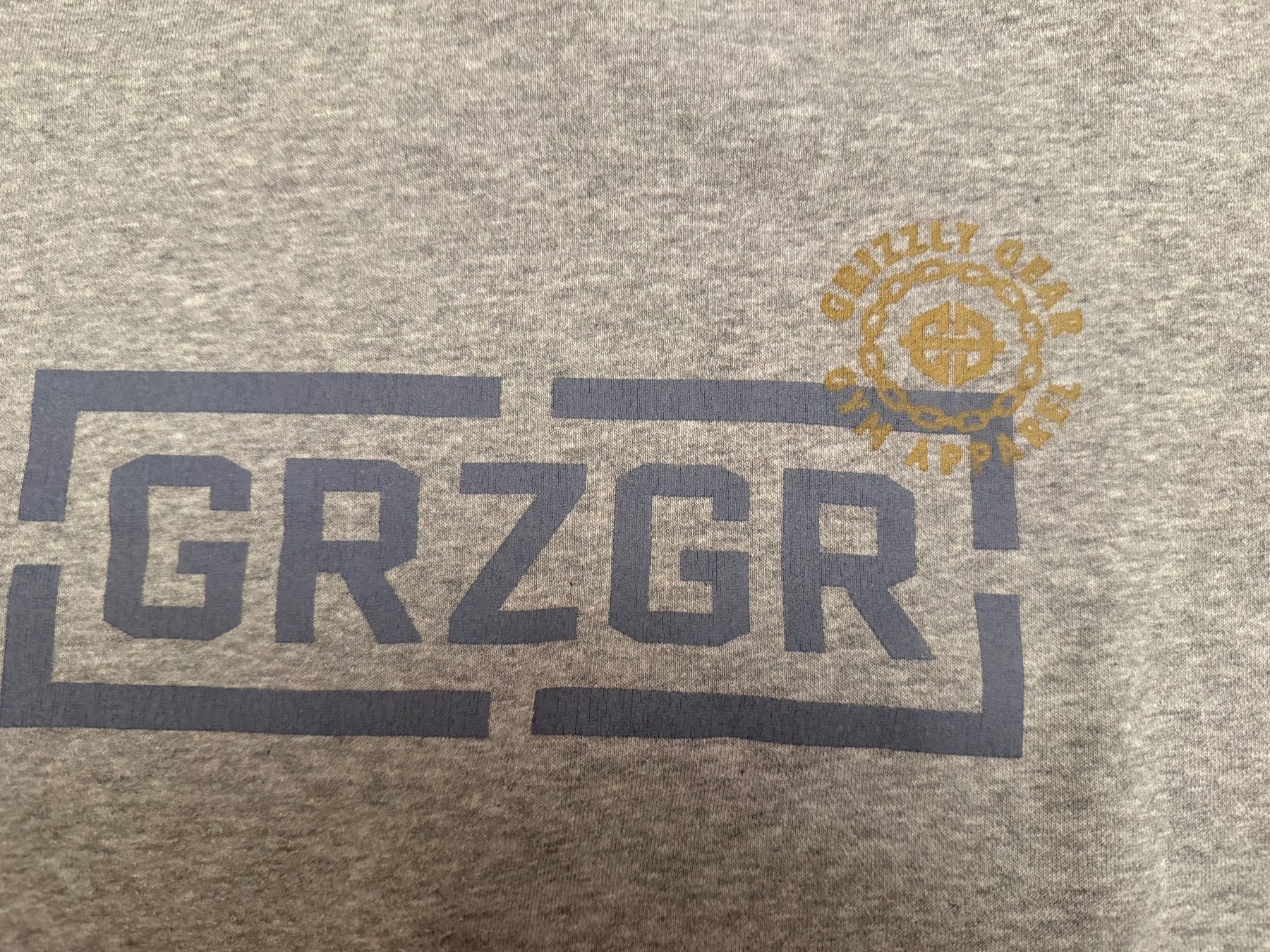 Maglioni & Felpe: Neuer GRZGR Pullover für Knaben Grösse M – Usato da Bettlach venduto da Kvety 2