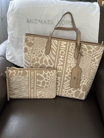 Wunderschöne Tasche von Michael Kors Neu