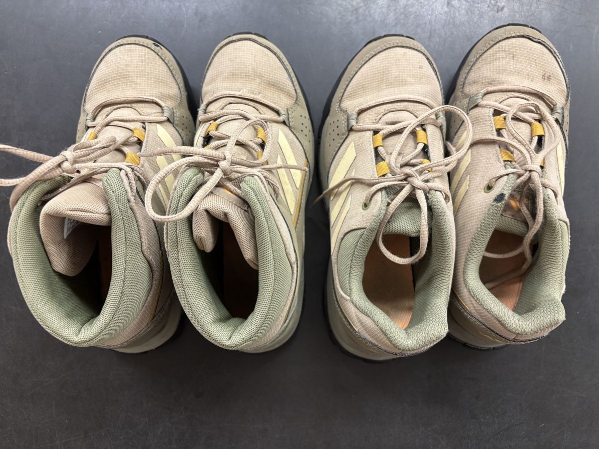 Adidas Scarpe per ragazzi: 2 Paar Adidas Terrex, Grösse 34 – Usato da Büren an der Aare venduto da Nikito2001 2