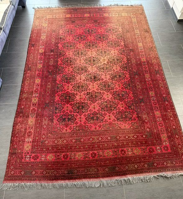 Tappeti: Orientteppich Handgeknüpft – Usato da Kriens venduto da Rmiescher