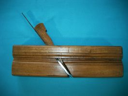 Antiker Hohlkehlhobel - Profilhobel mit Cast Steel Klinge