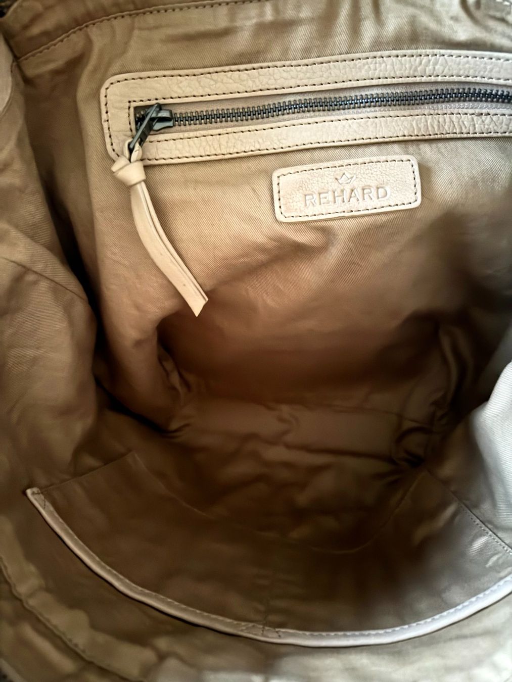 Rehard Borse da donna: Echtlederhandtasche mit Umhängetragriemen – Nuovo e nell'imballaggio originale da Stans venduto da Alvar02 3