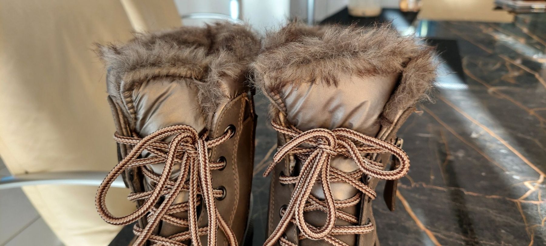 Landrover Chaussures femmes: Winter-Stiefel Damen "Landrover" – D'occasion à RAMLINSBURG par AUDITT1999 2