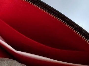 Christian Louboutin Taschen für Damen: CHRISTIAN LOUBOUTIN LEDER CLUTCH – Neu (gemäss Beschreibung) aus Wald ZH von Gosia_N 5
