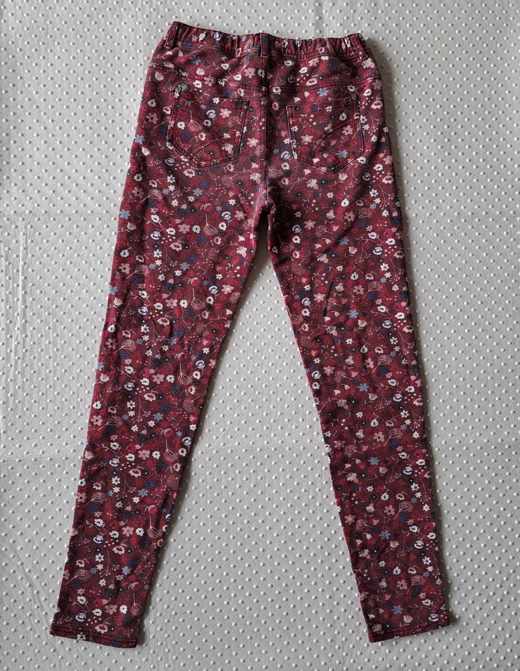 Tchibo Hosen: Mädchen Hose Gr. 146/152 Blumenmuster Leggings – Gebraucht aus Gysenstein von joshuas81 2