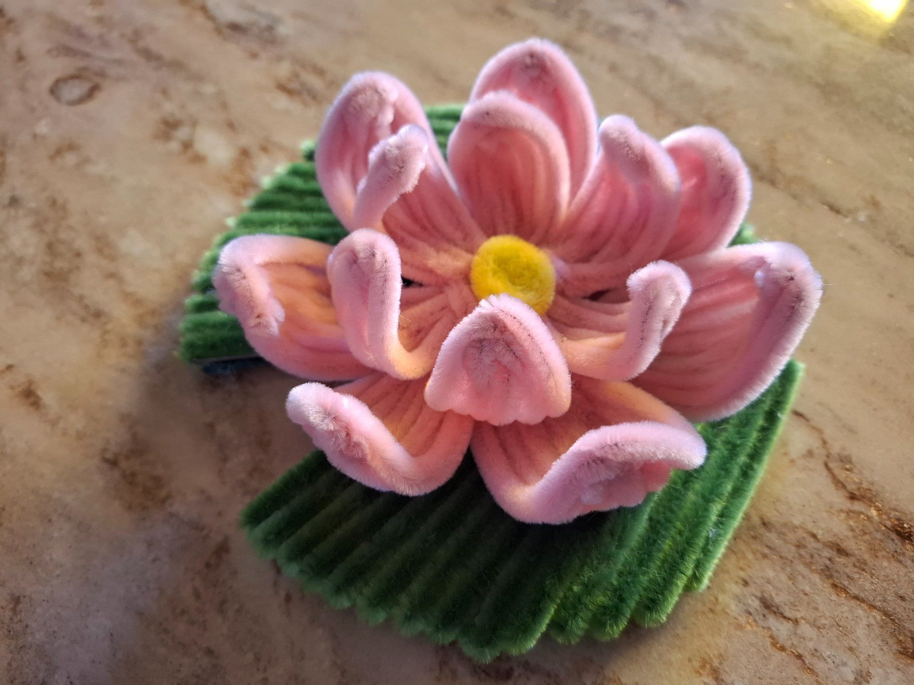 Tutte le decorazioni: Seerose rosa Blume Handarbeit – Nuovo e nell'imballaggio originale da Fehraltorf venduto da 5798graf 1