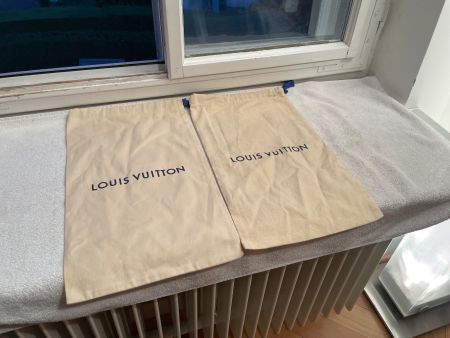 2x Louis Vuitton Staubbeutel / Dust Bags für Schuhe