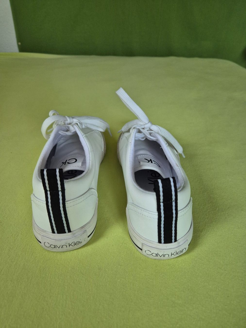 Calvin Klein Scarpe da uomo: Calvin Klein Sneaker Gr. 41, weiss – Usato da Winterberg ZH venduto da Gemini63 1