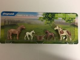 PLAYMOBIL COUNTRY 70682 FAMIGLIA DI PONY new‪‪‪