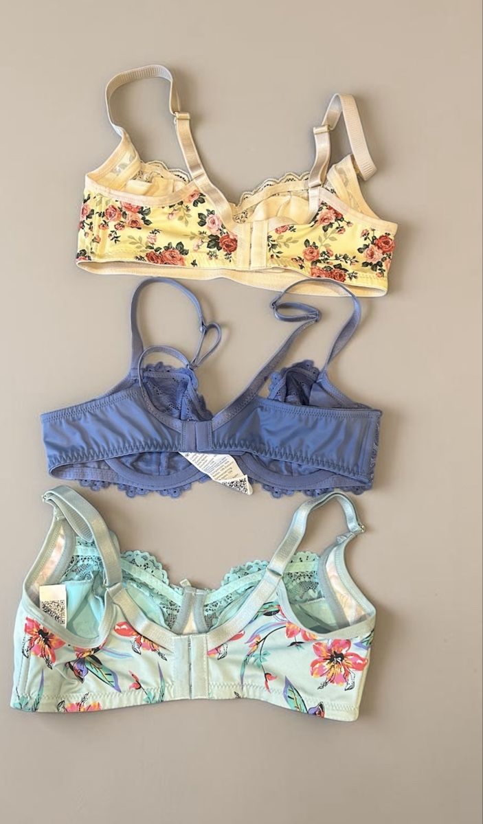 Altra biancheria intima: 3 BH Blumenmuster Grösse 75B NEU – Nuovo e nell'imballaggio originale da Mühledorf SO venduto da Dania77 1