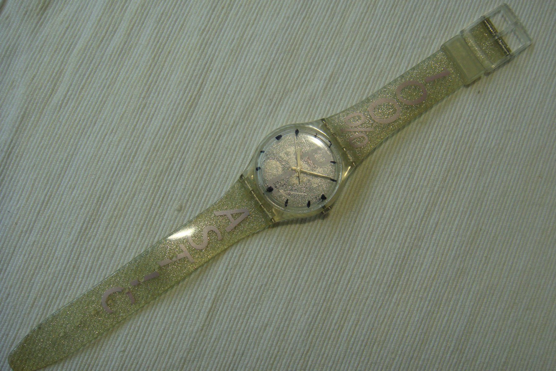 Swatch Montres: Swatch Modell "100% Plastic" – D'occasion à Emmenbrücke par kuhn4951 1