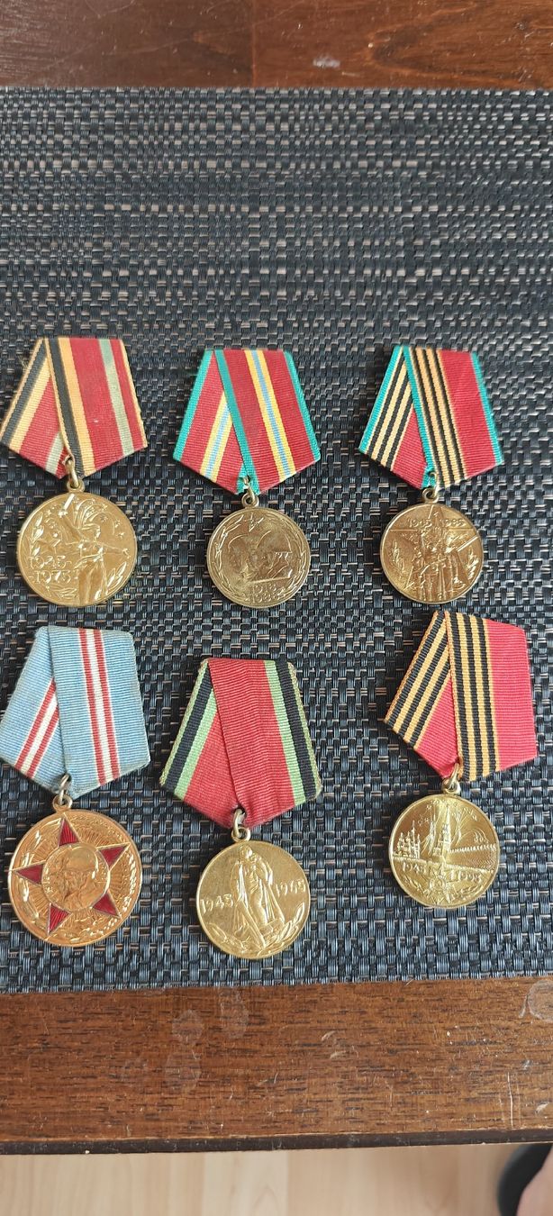 Medaillen: 6x WWII Medals Set USSR & Ukraine with Documents – Gebraucht aus Mühleberg von Volodymyr-45 6