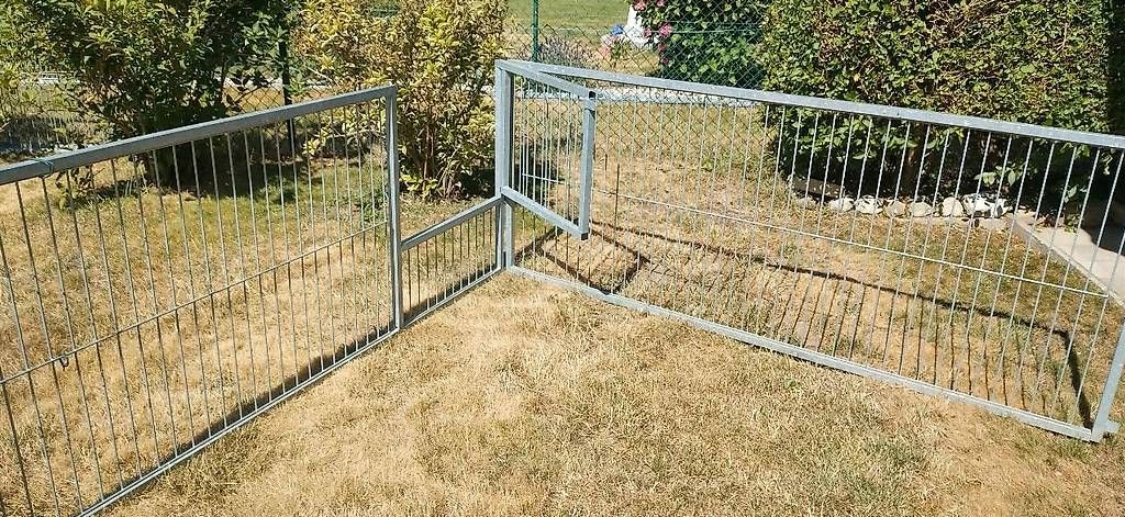 Lauf- & Sicherungsgitter: Barrière pour enclos – Gebraucht aus Romanel-s-Lausanne von philurner 1