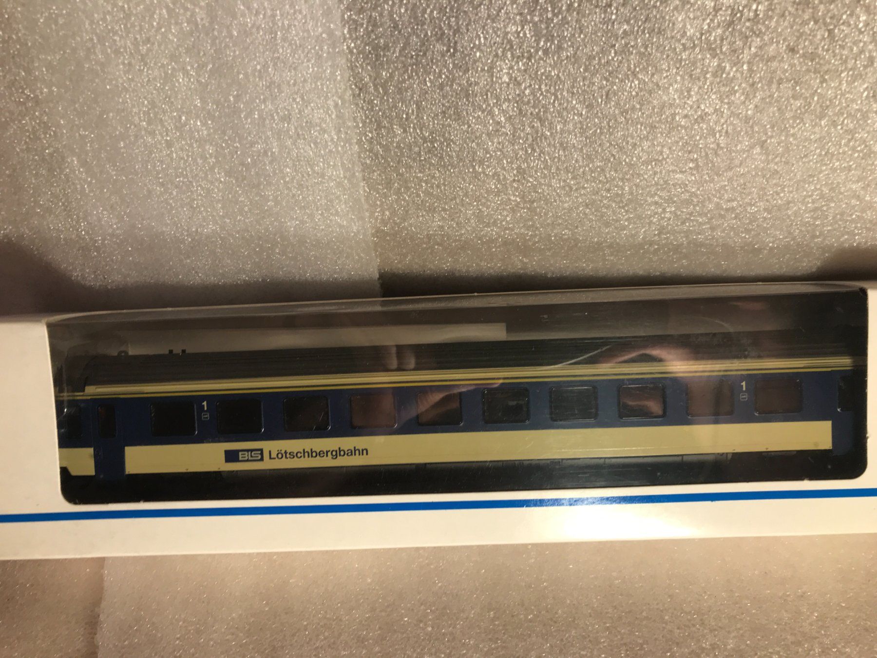 Märklin Modellini di ferrovie: BLS Personenwagen 1 Kl. – Usato da Bad Ragaz venduto da alfonskarrer