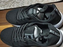 Turnschuhe Nice Neu 38