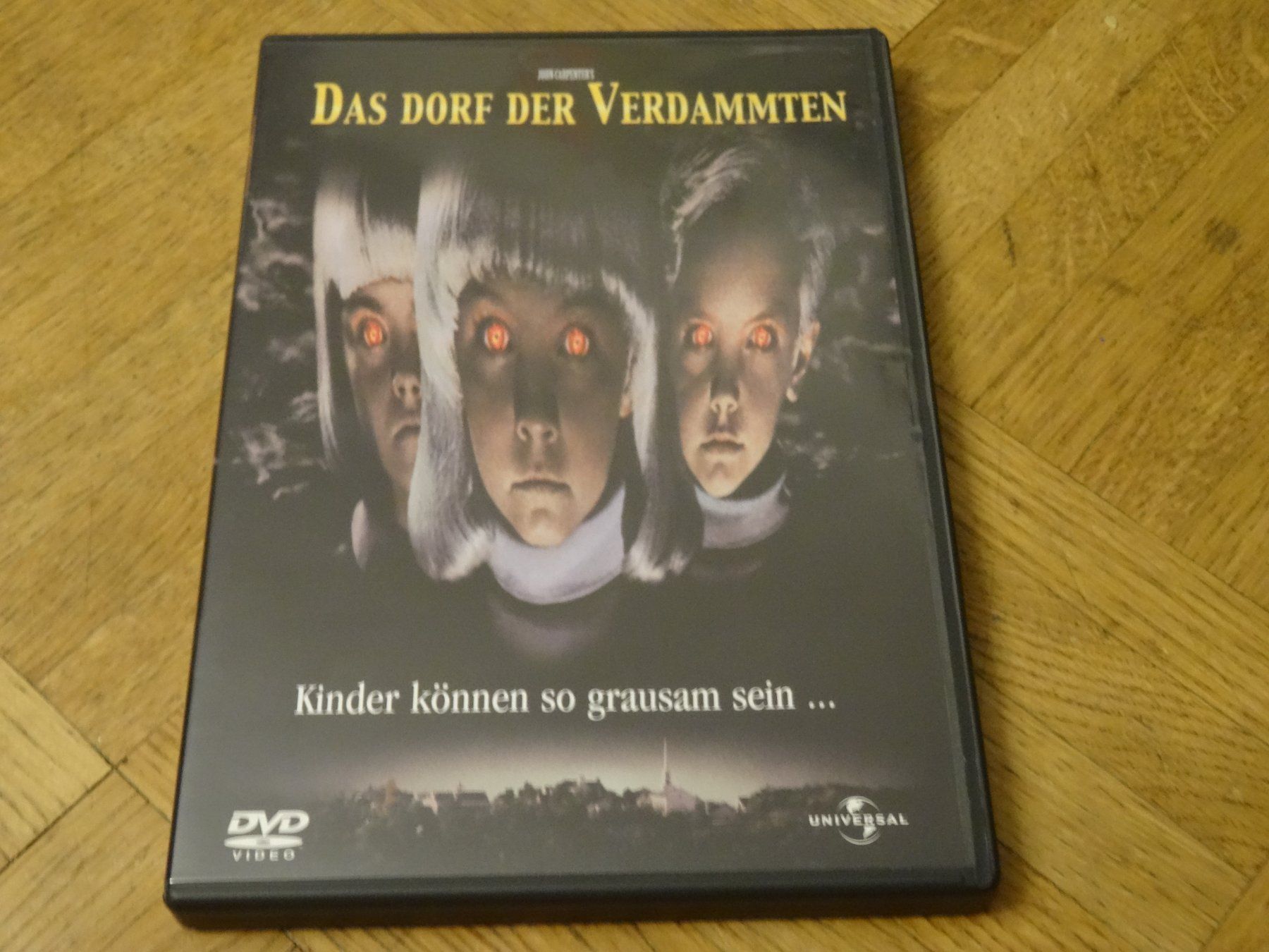 Alle DVDs: DVD Das Dorf der Verdammten – Gebraucht aus Olten von Disc-Verkauf