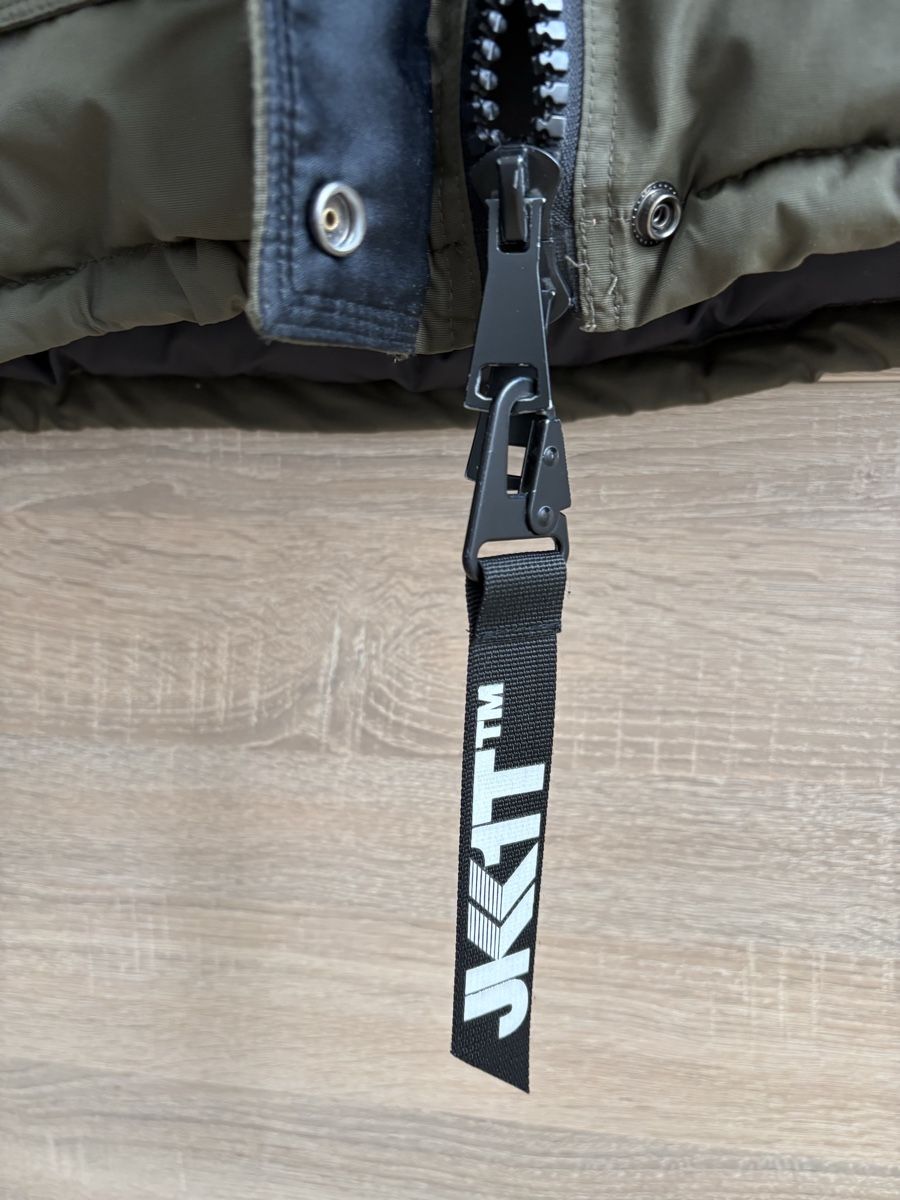 Cappotti: Jack1T Winterjacke Grösse S – Usato da Nürensdorf venduto da Yellowstone09 5