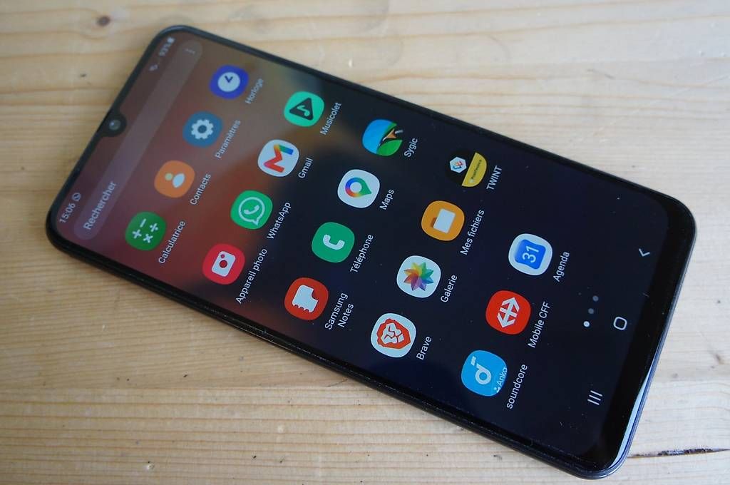 Samsung Portables: Samsung Galaxy A50 128 GB – D'occasion à Ollon VD par polopan