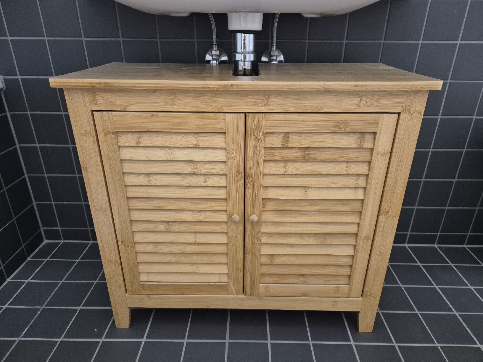 Mobili per bagno: Waschbeckenunterschrank – Usato da Baden venduto da midewe