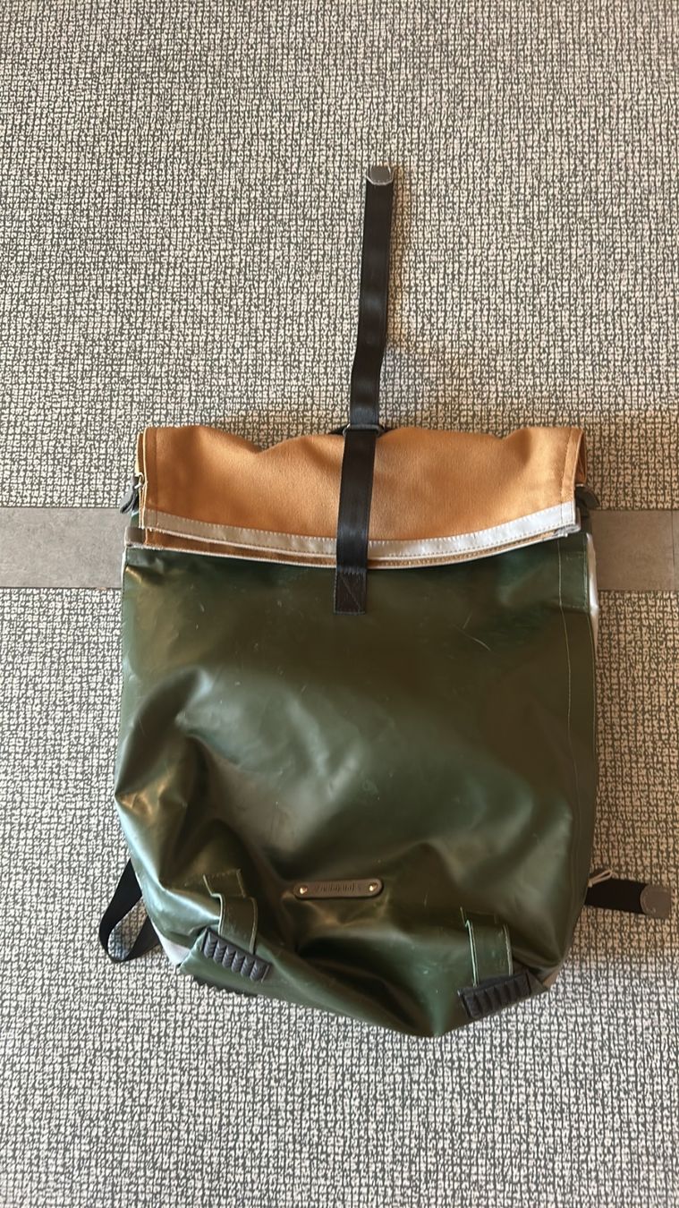 Zaini: Sac à dos style Feitag – Usato da arbaz venduto da liv_j7f5