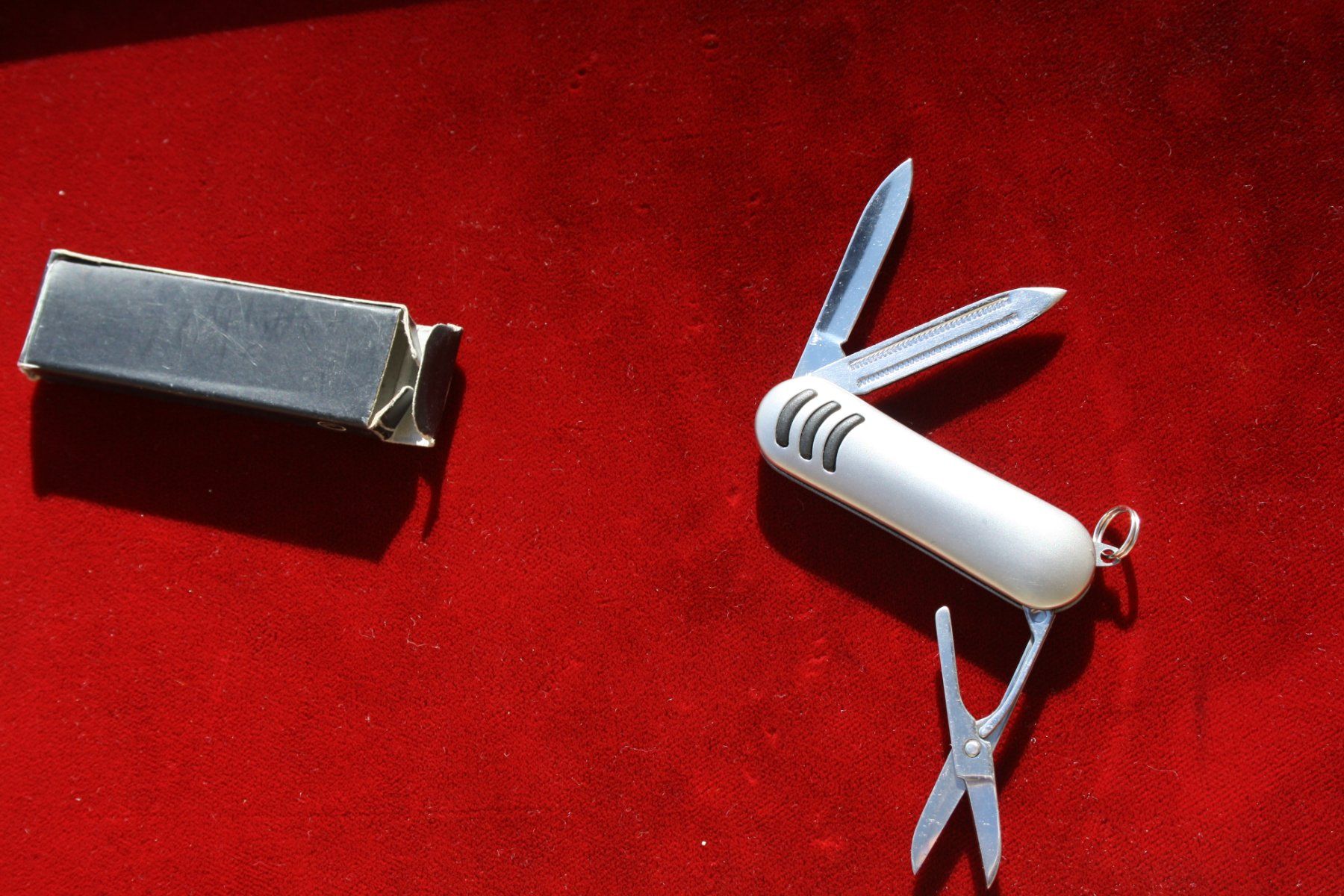 Coltelli tascabile: SACKMESSER TASCHENMESSER KLEIN – Usato da Wauwil venduto da Pneuedy 2