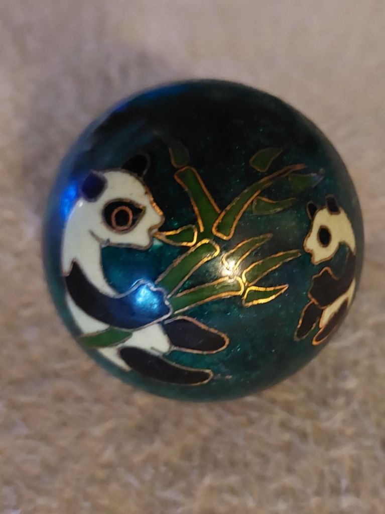 Strumenti musicali: Wunderschöne Klangkugel mit zwei Pandas – Usato da Otelfingen venduto da silver-moon