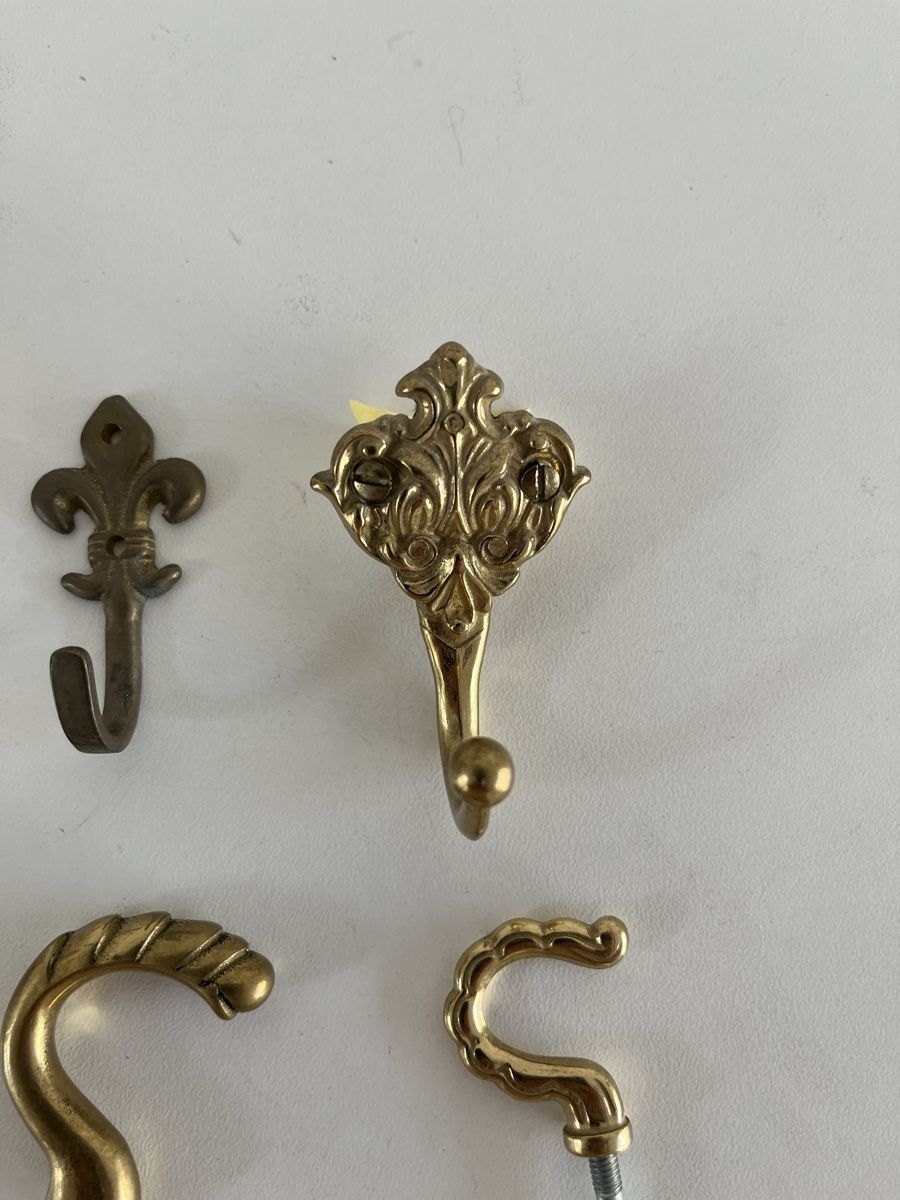 Eisenwaren: 6 Stk. div. Haken aus Metall – Gebraucht aus Wetzikon ZH von seli03 3