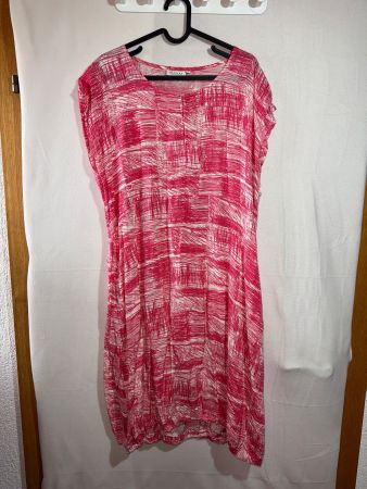 Schönes Kleid von Masai Gr. L 100% Viskose