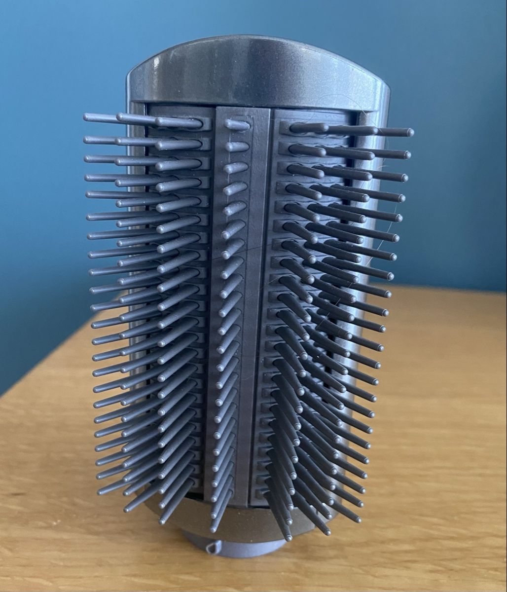 Dyson Sonstiges für Haushalt & Wohnen: Lot de 2 brosses pour Dyson Airwrap – Gebraucht aus Lausanne von HomeDepose 2