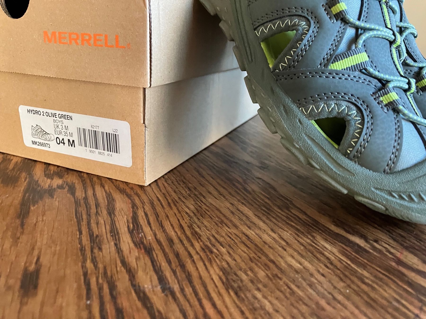 Merrell Chaussures garçon: Merrell Sandale Hydro 2 Olive Gr. 35 Neu mit Karton – Neuf avec emballage d'origine à Lausanne par Julerde 1