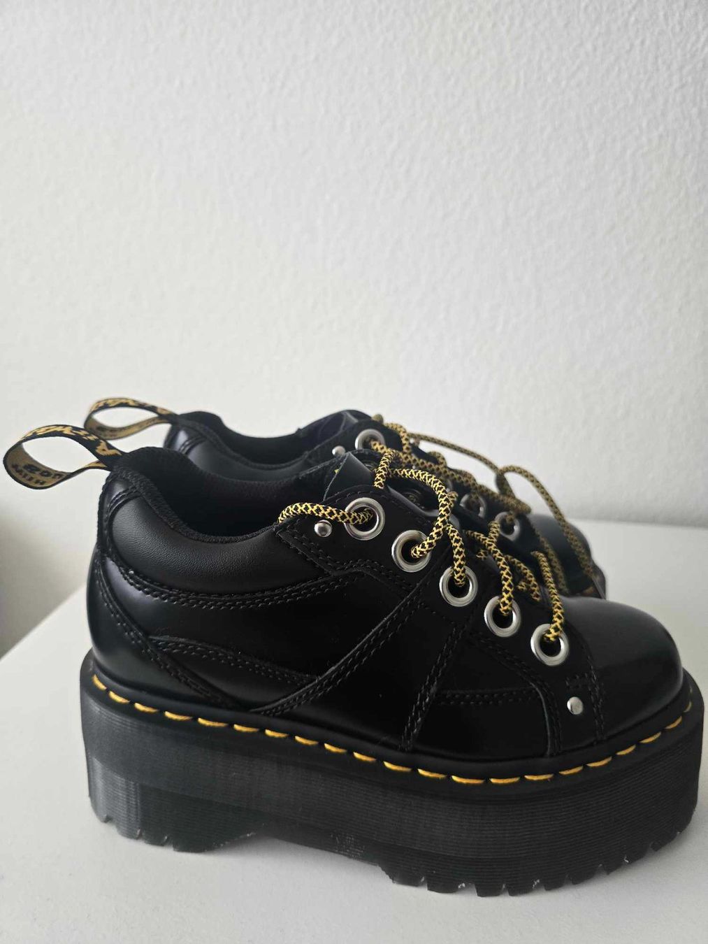 Scarpe da donna: Dr. Martens 5-Eye Max – Usato da Au ZH venduto da cody1990 2