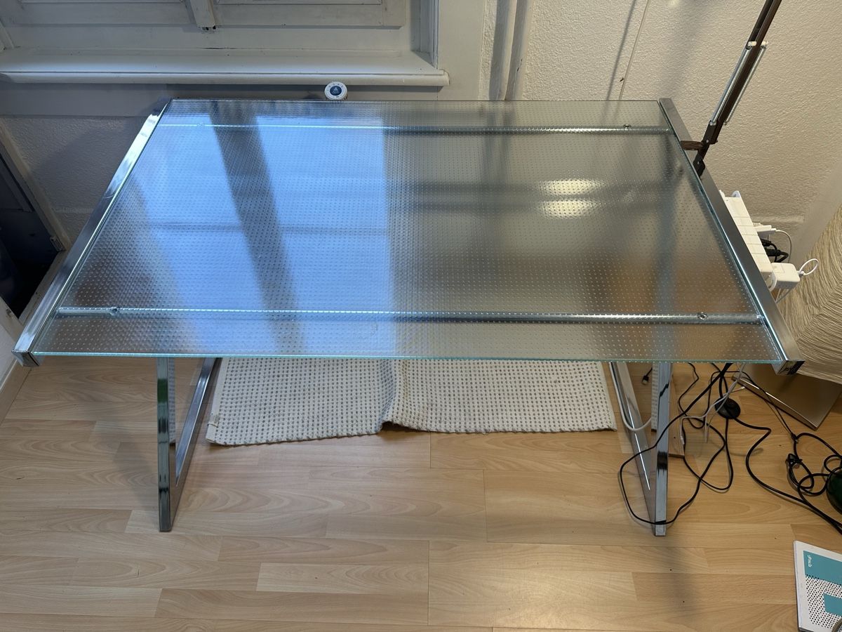 Scrivanie: Glastisch im Designerstil – Usato da Ostermundigen venduto da CT12345 3