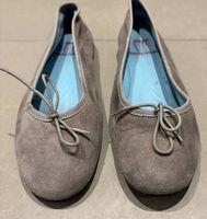 Ballerina aus Wildleder Gr. 40 1/2