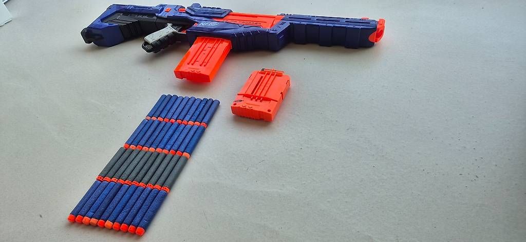 Nerf Giocattoli: NERF N-Strike Elite Delta Trooper inkl. 40 Darts – Usato da Arbon venduto da Ftdata 1