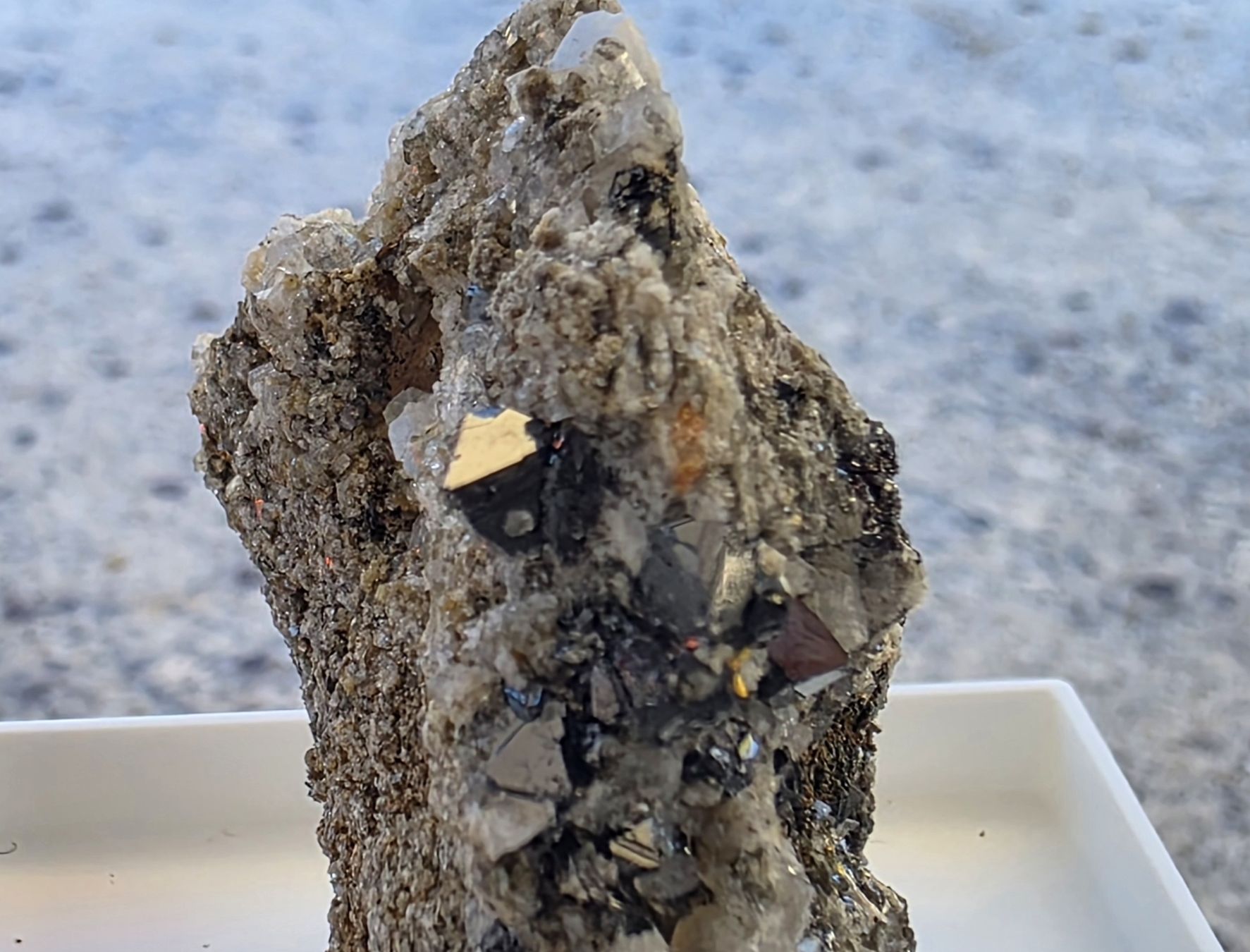 Mineralien & Heilsteine: Mineral: Monazit mit Magnetit und Adular – Gebraucht aus Glis von nbu_65ys 1