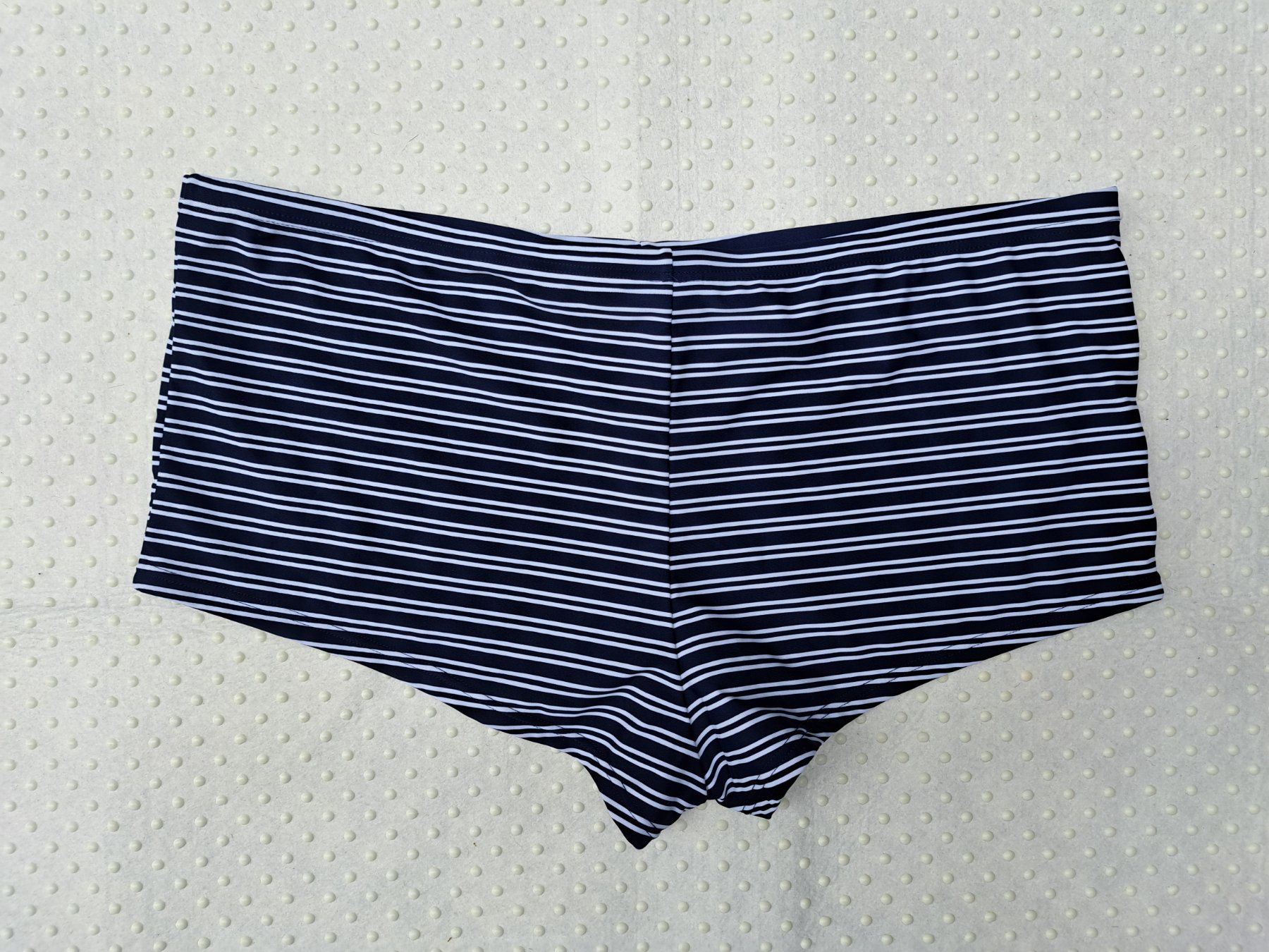 Maddison Costumi da bagno & Bikini: Neu! Gestreifte Badehose "Maddison" Grösse 46 – Nuovo e nell'imballaggio originale da Gysenstein venduto da joshuas81 2