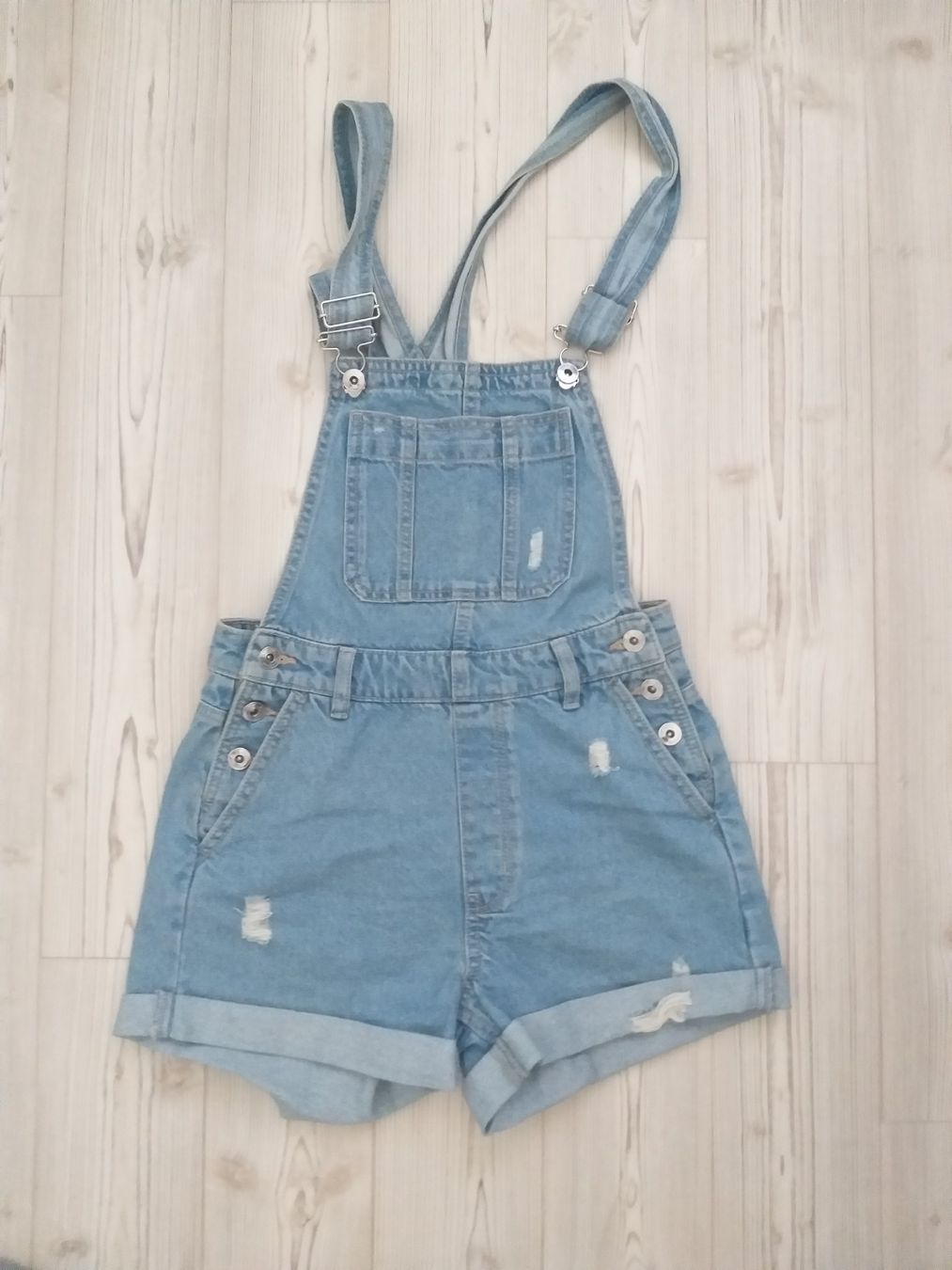 Jumpsuits: Salopette JENNYFER  Taille / Grosse 32 CH – Gebraucht aus Cossonay-ville von Super-Price-Quality