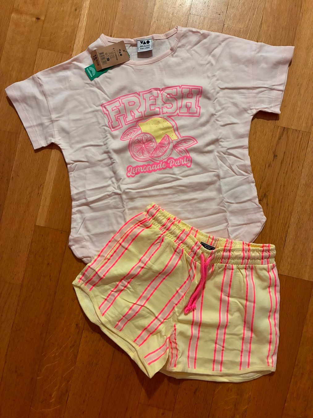 Pyjamas & Ähnliches: tolles Pyjama Gr. 128, Neu – Neu (gemäss Beschreibung) aus Richterswil von duffi326464