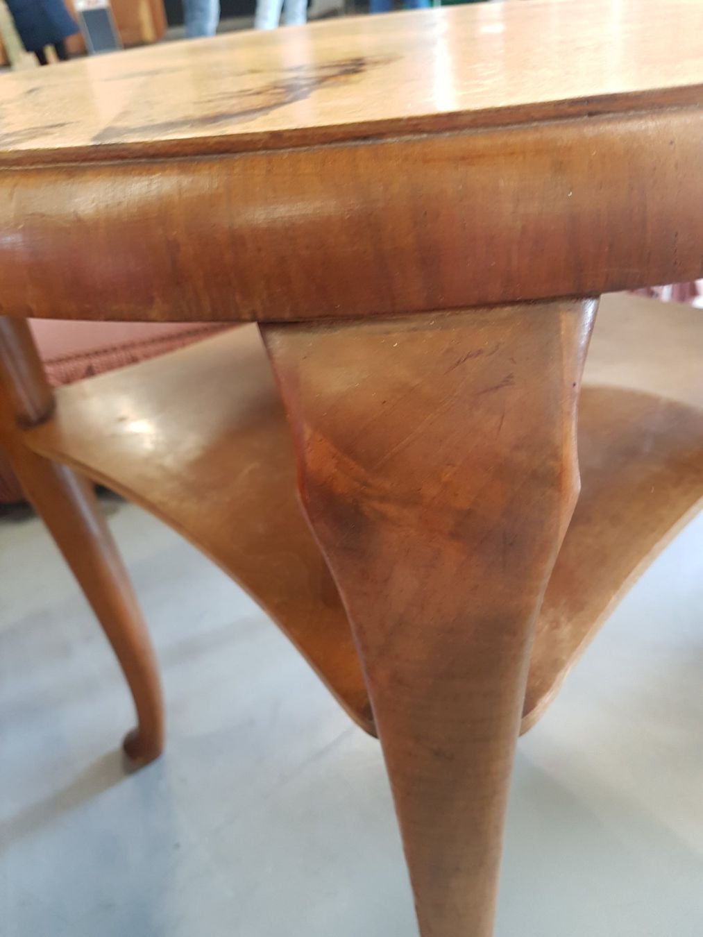 Tavoli: Retro Stuben- Couchtisch, 40er/50er – Difettoso da St. Antoni venduto da Mischtle 1