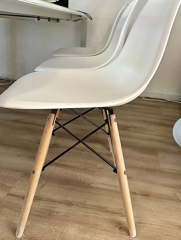 Chaises: Stühle Esszimmerstühle Vitra-Design – D'occasion à Muttenz par anna123 2